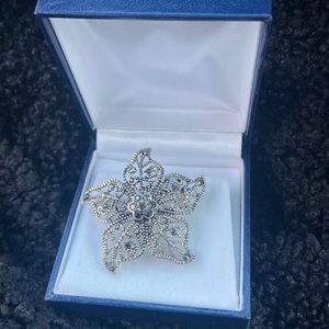 Vintage poinsettia pin Flower